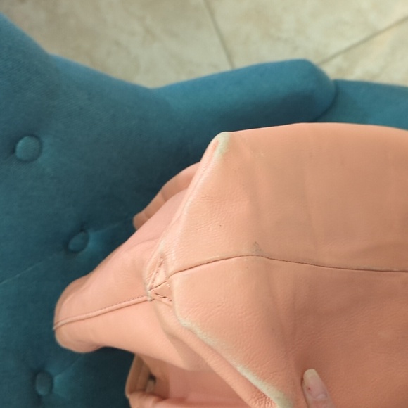 Soprano Peach Soft leather Large Shoulder/ Tote bag - Picture 10 of 11